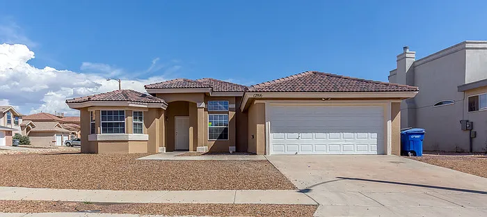 4 bed, 2.0 bath, 1996 sqft, $1,895 — Photo 1