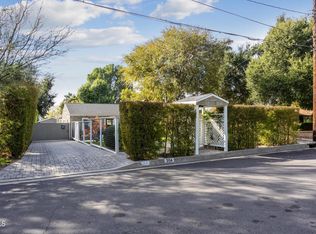 254 E Pentagon St, Altadena, CA 91001