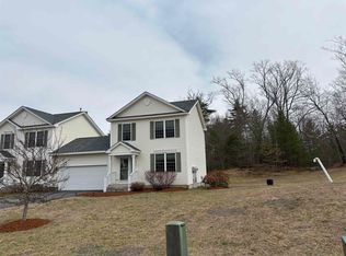 72 Cheney Ln #A, Danville, NH 03819