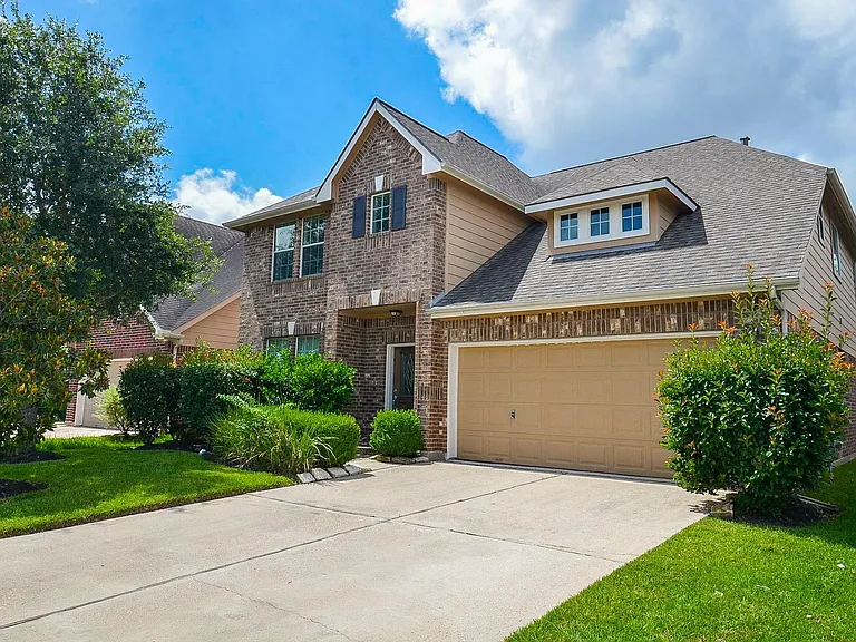 26715 Mandrake Falls Ct — Photo 1