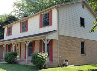 433 E Mill Valley Rd, Palatine, IL 60074