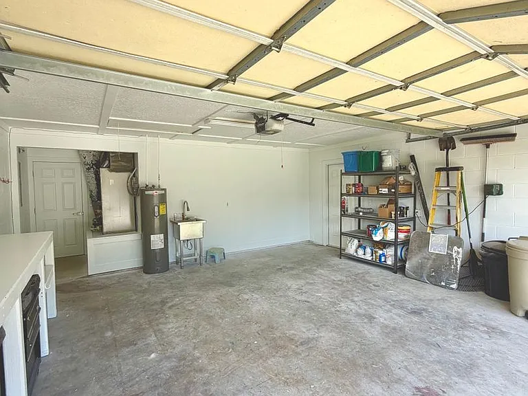 5360 N Lake Burkett Ln — Photo 9