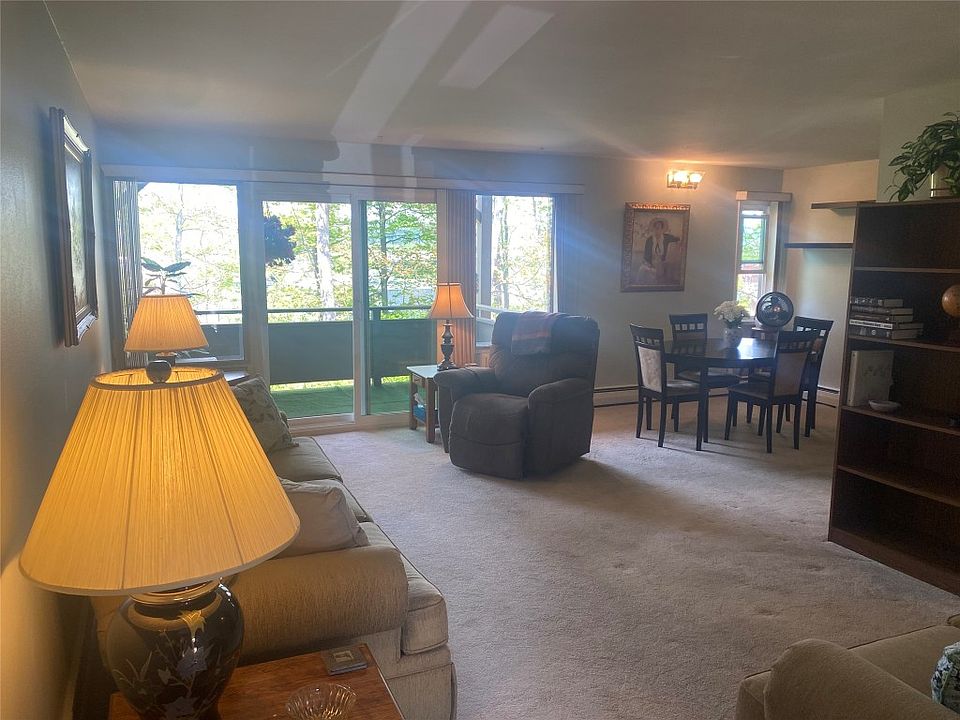 201 Evergreen St Vestal, NY, 13850 Apartments for Rent Zillow