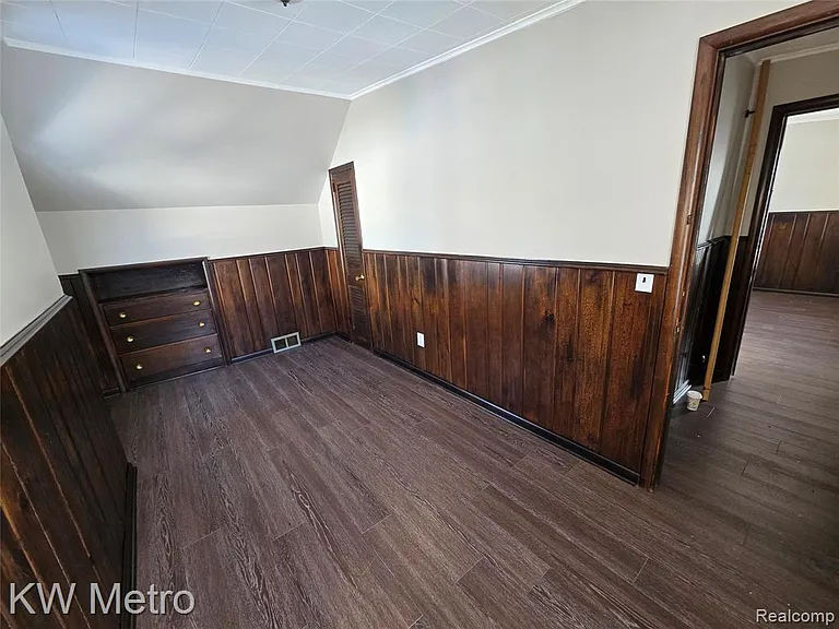 1305 Collegewood Dr — Photo 16