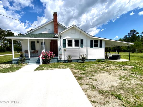 253 Croaker Street, Davis, NC 28524