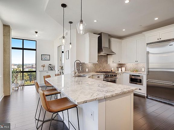 4th image of 1000 New Jersey Ave SE APT 1020