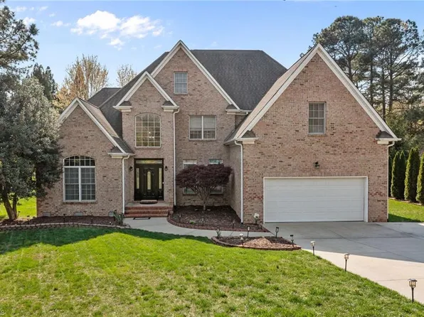 3224 Somerton Pl, Burlington, NC 27215