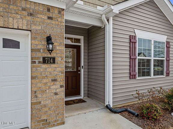 2nd image of 714 Lake Tyler Drive