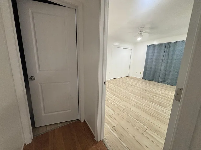 44 Westwood Cir #44 — Photo 8
