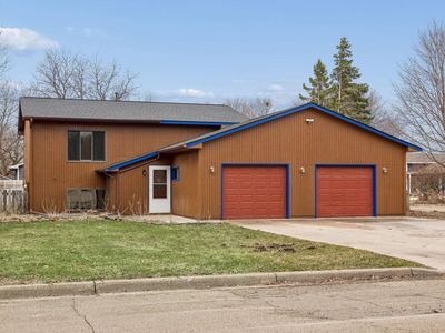 300 Aster Dr, Northfield, MN, 55057