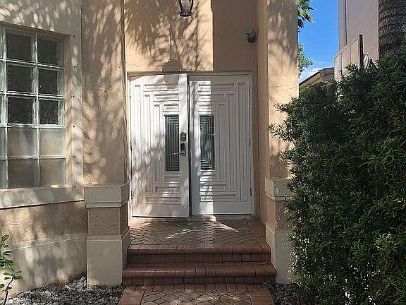 2nd image of 6941 NW 107th Ct