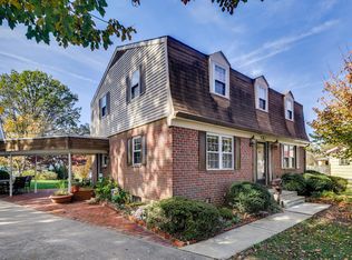 6 Redgate Ct, Catonsville, MD 21228