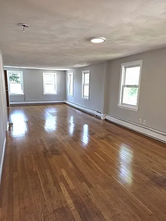 125 Washington St #2 — Photo 7