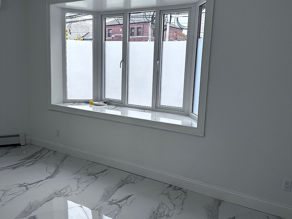 2nd image of 47-45 Parsons Blvd #1
