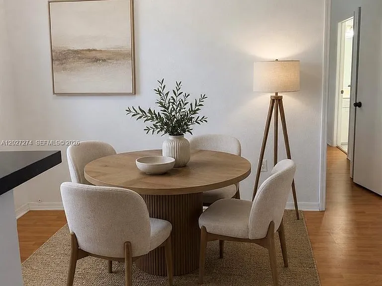 995 NE 34th Ave #201 — Photo 9