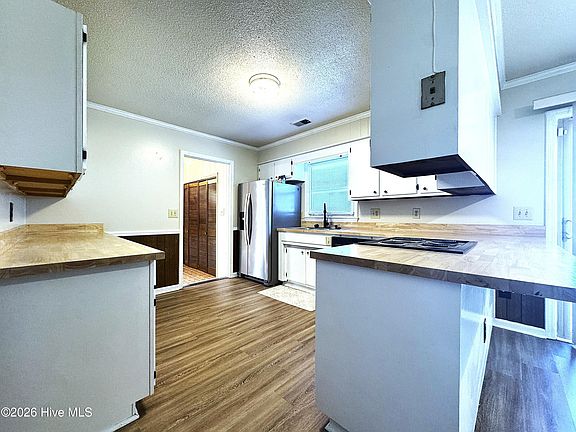 5th image of 601 Barclay Hills Dr