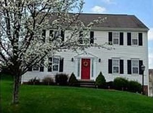 304 Covington Ct, Seven Fields, PA