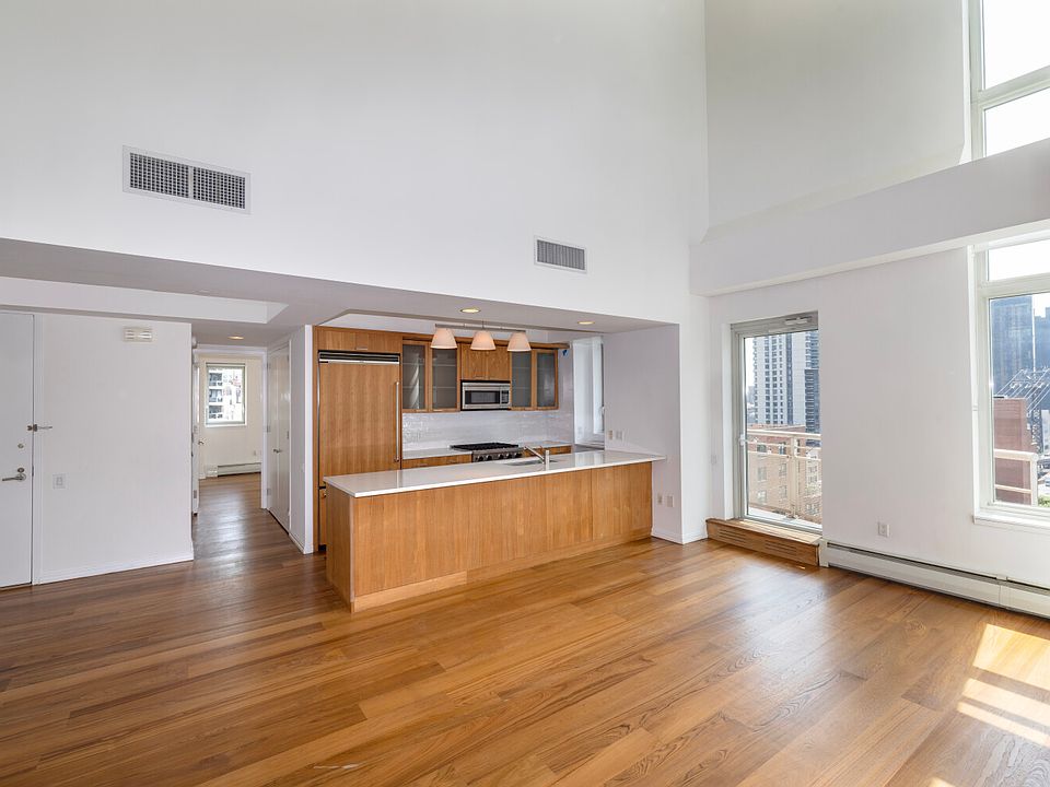 1st image of 205 E 59th St #1301