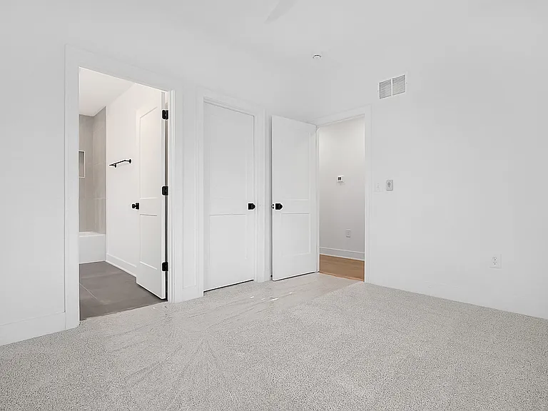 1242 Oxley Rd — Photo 36