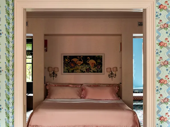 381 Union Street image 15 of 23