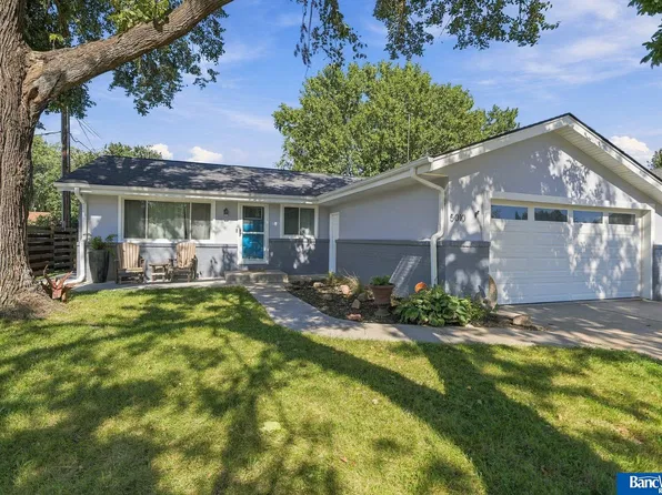 5010 Claire Ave, Lincoln, NE 68516