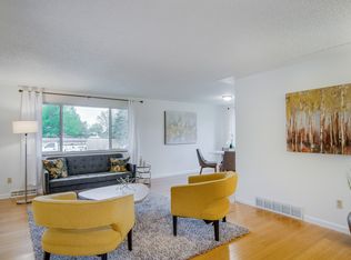 1503 Twin Sisters Dr, Longmont, CO 80504