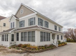 18 Kings Hwy, Hampton, NH 03842
