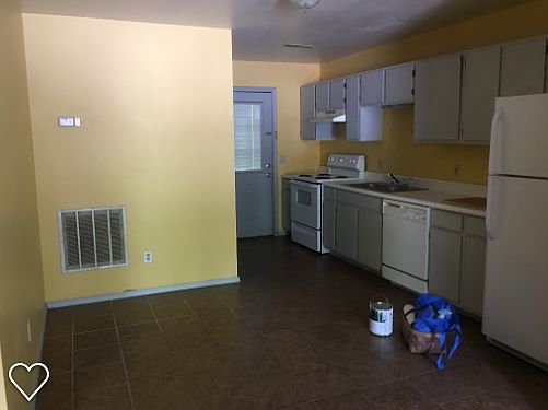 Kitchen/Dining Combo