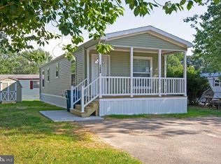 123 Carnation Dr, Magnolia, DE 19962