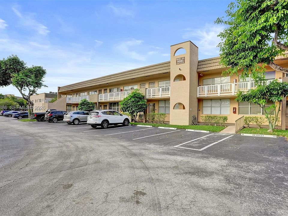 1st image of 9081 Sunrise Lakes Blvd APT 107