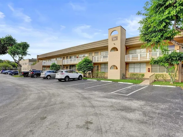 9081 Sunrise Lakes Blvd APT 107, Sunrise, FL 33322