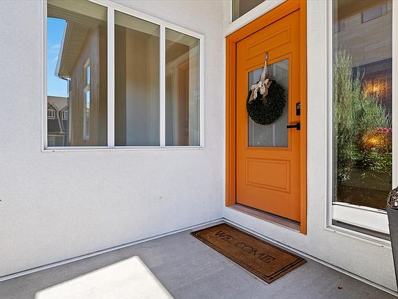 5th image of 1961 E Nunley Cir
