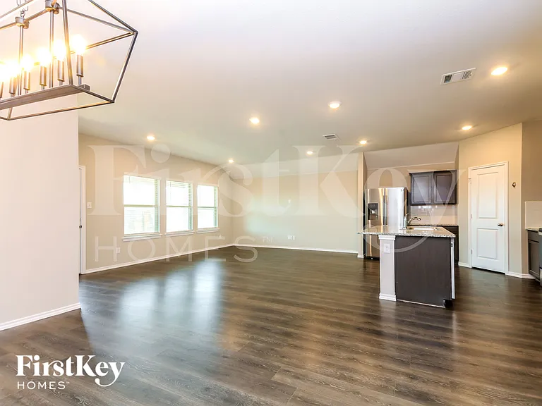 406 Knapsack Ln — Photo 4