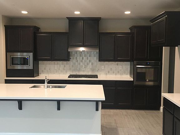 Large gourmet kitchen