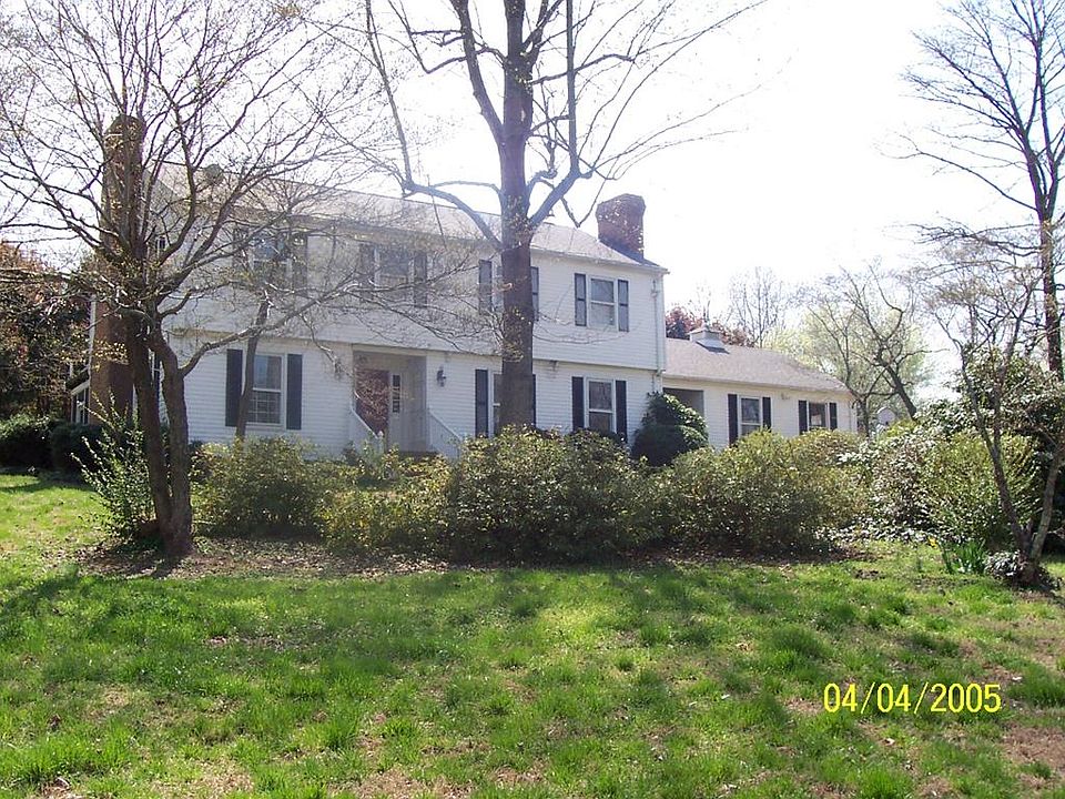 1st image of 4011 Pittwood Dr