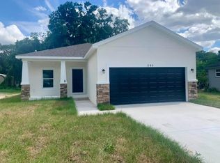 595 W Saunders St, Plant City, FL 33563