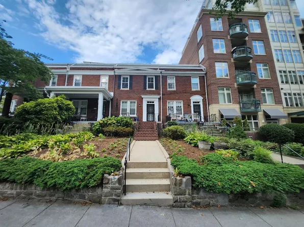 4031 Connecticut Ave NW, Washington, DC 20008