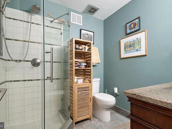 4th image of 102 Church St #22-101