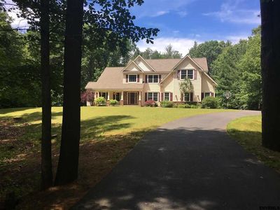 15 Liz Ann Dr, Saratoga Springs, NY, 12866