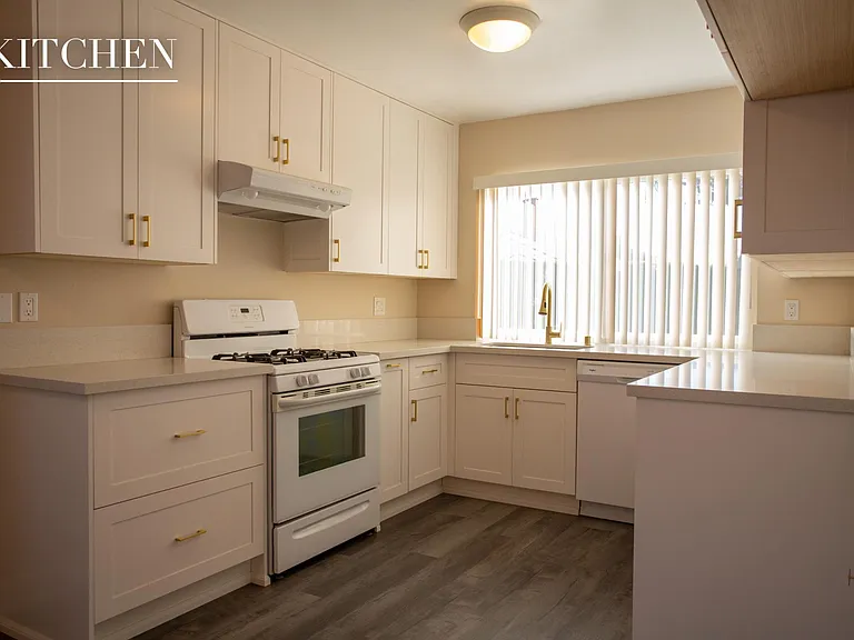 13260 Destino Pl — Photo 2