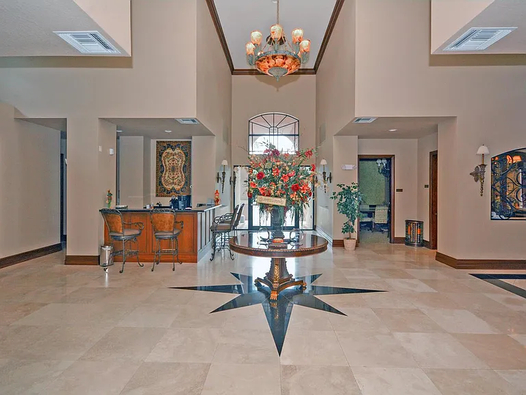 3020 Alcazar Pl #202 — Photo 40