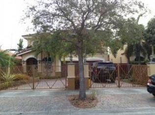 14453 NW 87th Pl, Miami Lakes, FL 33018