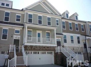 869 Tunisian Dr, Apex, NC 27523
