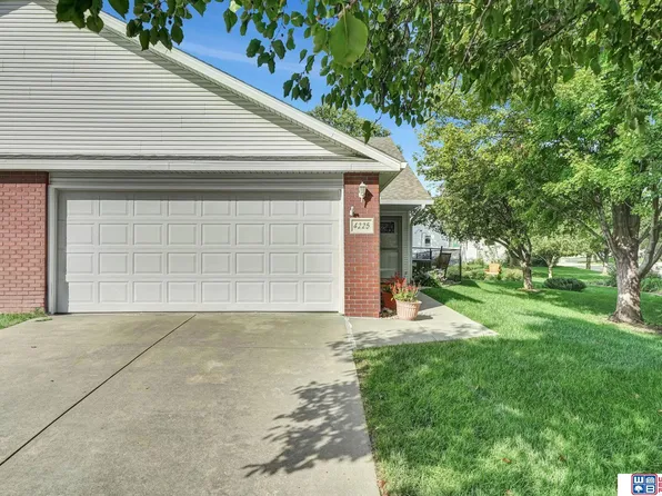 4225 N 25th St, Lincoln, NE 68521