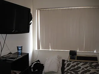 Rented by 18 REALTY