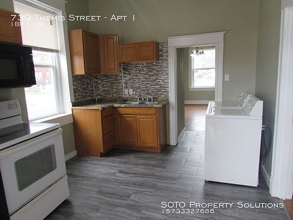 5th image of 739 Themis St APT 1