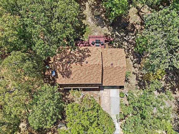 2nd image of 237 Longview Point