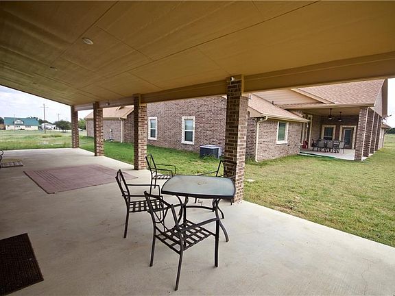 4th image of 818 Herzog Mountain Ln