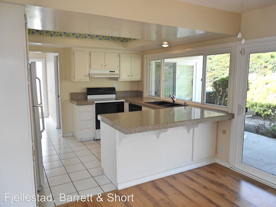 1st image of 3890 Vista Campana S Unit 1