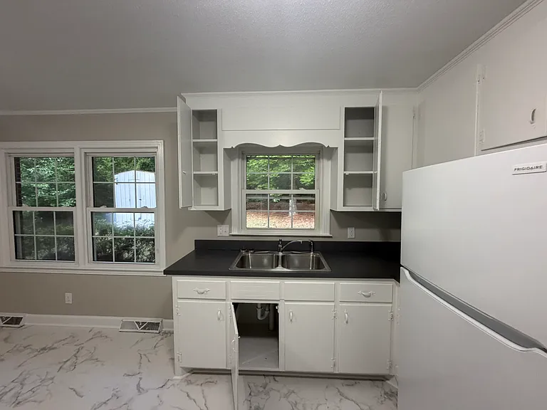 3809 Jefferson Davis Hwy — Photo 6